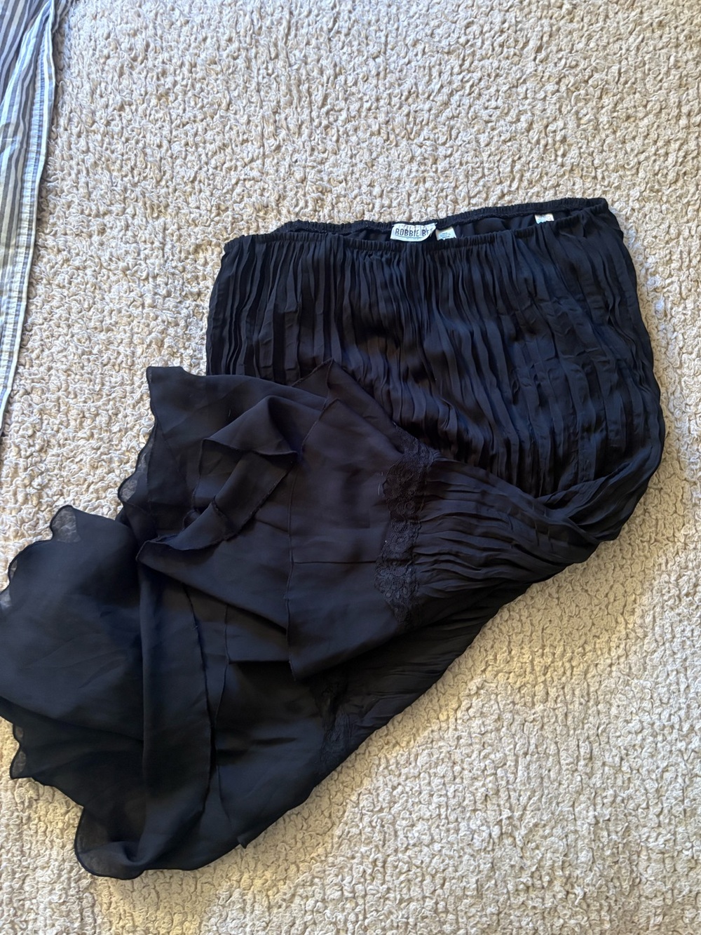 Vintage Robbie Bee Black Ruffled Midi Skirt
